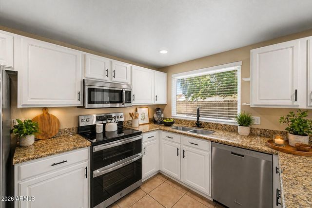 2115 N CENTRAL Drive, Chandler, AZ 85224
