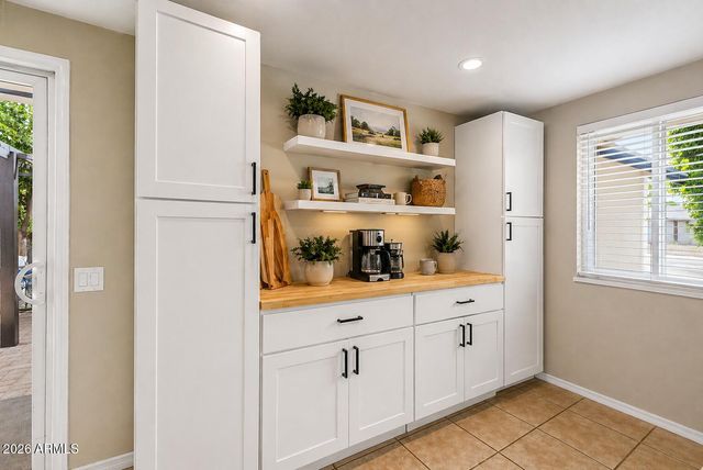 2115 N CENTRAL Drive, Chandler, AZ 85224