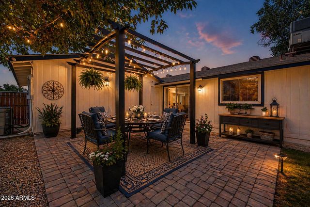 2115 N CENTRAL Drive, Chandler, AZ 85224