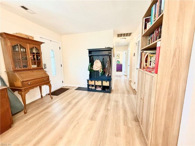 3116 Bow Creek BLVD, Virginia Beach, VA 23452