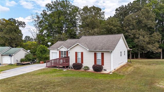 181 Fieldcrest Drive, Calhoun, GA 30701