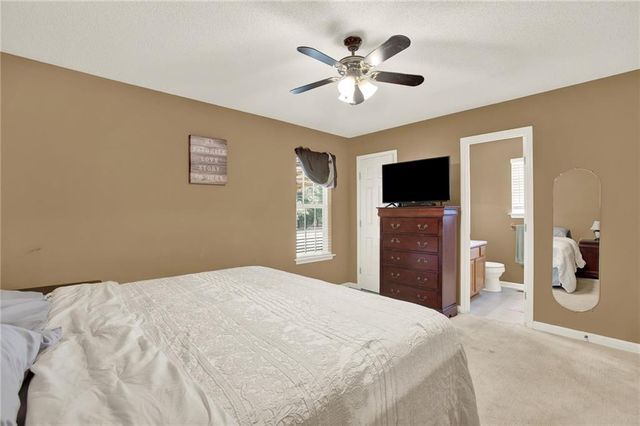 181 Fieldcrest Drive, Calhoun, GA 30701