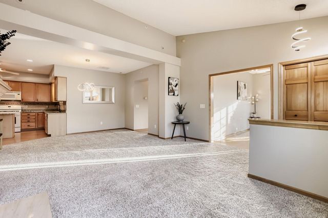 14024 54th Avenue N 3, Plymouth, MN 55446