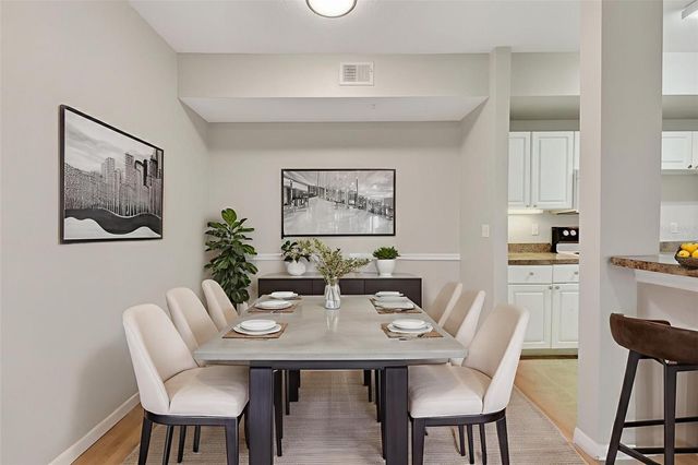 5572 METROWEST BOULEVARD 304, Orlando, FL 32811