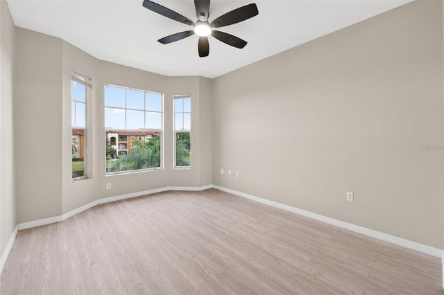 5572 METROWEST BOULEVARD 304, Orlando, FL 32811