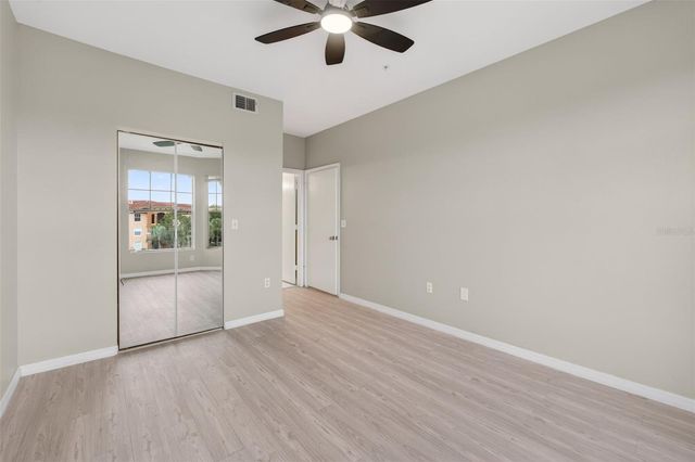 5572 METROWEST BOULEVARD 304, Orlando, FL 32811