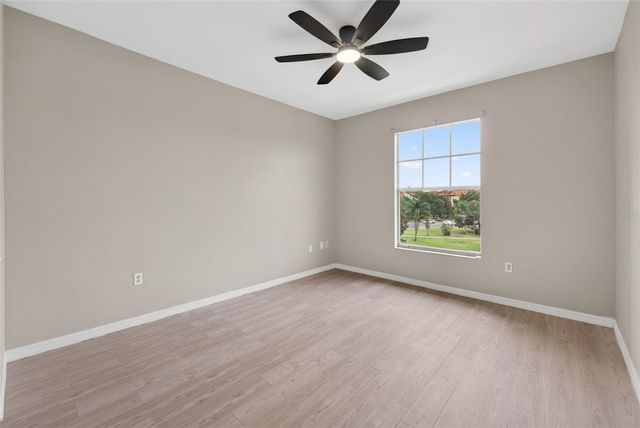 5572 METROWEST BOULEVARD 304, Orlando, FL 32811