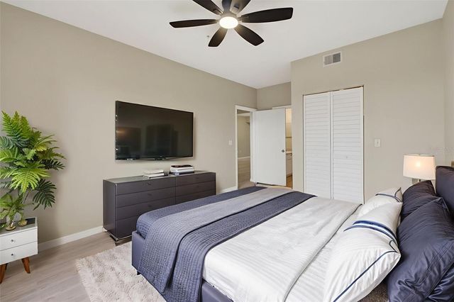 5572 METROWEST BOULEVARD 304, Orlando, FL 32811