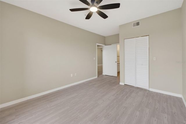 5572 METROWEST BOULEVARD 304, Orlando, FL 32811