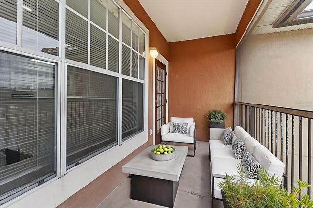 5572 METROWEST BOULEVARD 304, Orlando, FL 32811