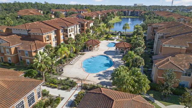 5572 METROWEST BOULEVARD 304, Orlando, FL 32811