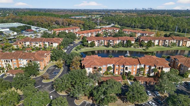 5572 METROWEST BOULEVARD 304, Orlando, FL 32811