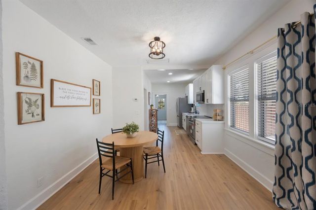 1110 36TH AVENUE N, St Petersburg, FL 33704