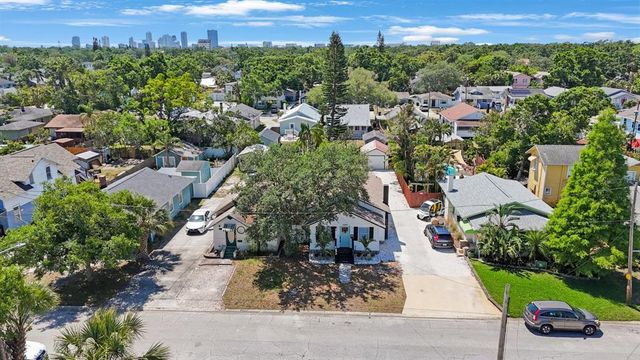 1110 36TH AVENUE N, St Petersburg, FL 33704