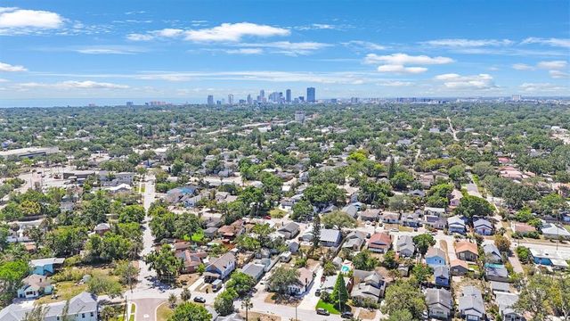 1110 36TH AVENUE N, St Petersburg, FL 33704