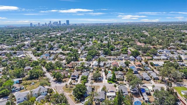 1110 36TH AVENUE N, St Petersburg, FL 33704