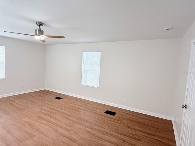 3611 2ND AVENUE S, St Petersburg, FL 33711