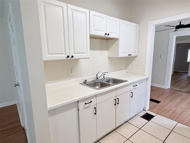 3611 2ND AVENUE S, St Petersburg, FL 33711