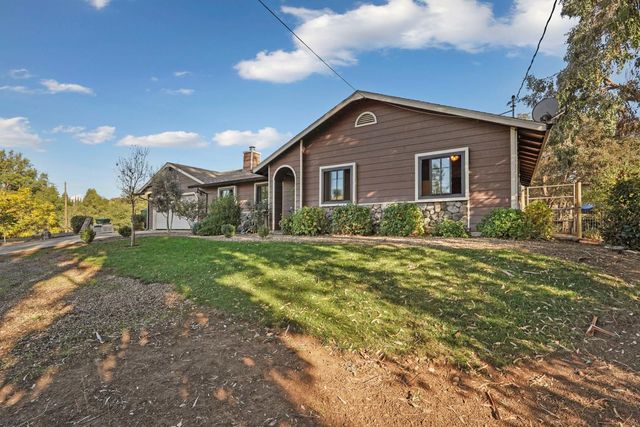 7505 Baldwin St, Valley Springs, CA 95252