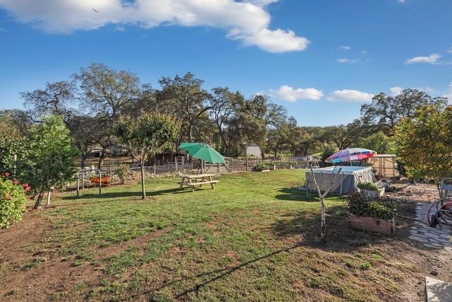 7505 Baldwin St, Valley Springs, CA 95252