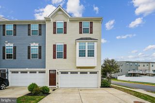 100 CREST CT, Stafford, VA 22554