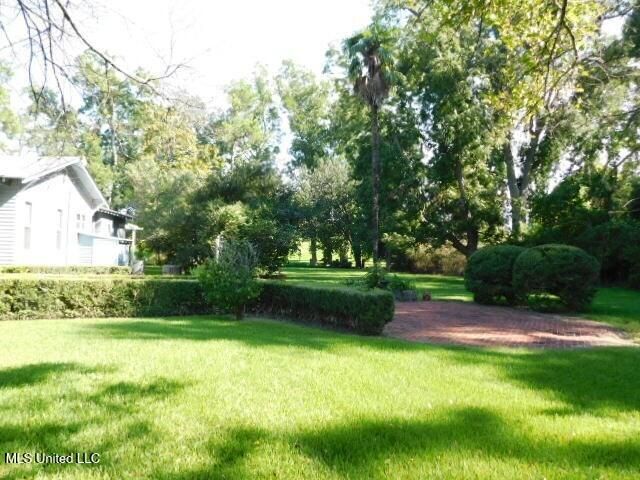 125 Riverside Street, Vidalia, LA 71373