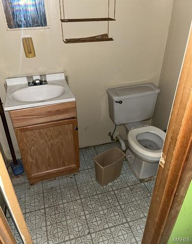 7034 Corbitt Avenue, St Louis, MO 63130