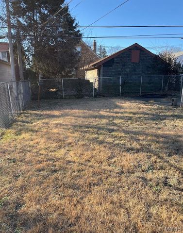 7034 Corbitt Avenue, St Louis, MO 63130