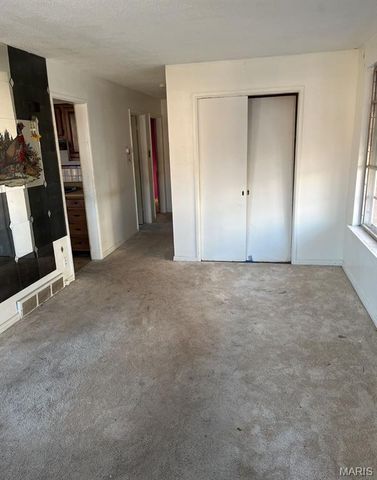 7034 Corbitt Avenue, St Louis, MO 63130