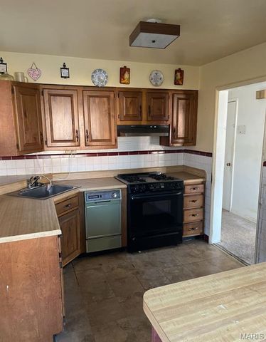 7034 Corbitt Avenue, St Louis, MO 63130