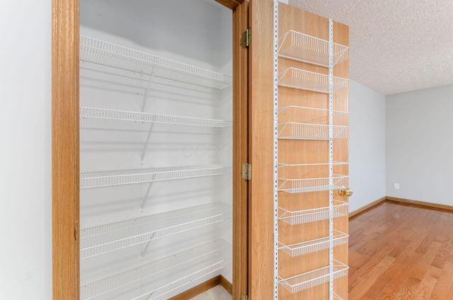 7734 Henry David Court, Dublin, OH 43016