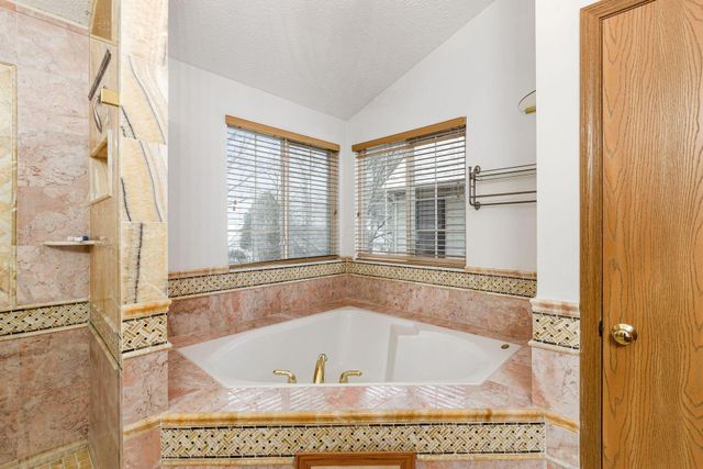 7734 Henry David Court, Dublin, OH 43016