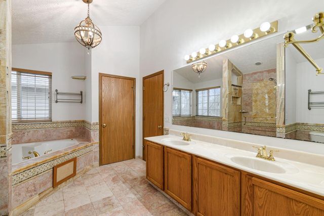 7734 Henry David Court, Dublin, OH 43016