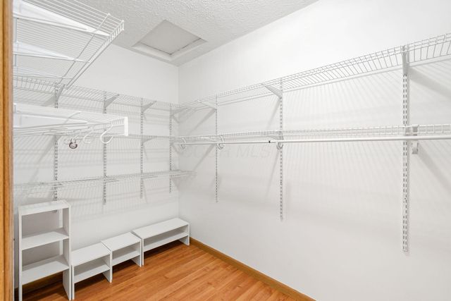 7734 Henry David Court, Dublin, OH 43016