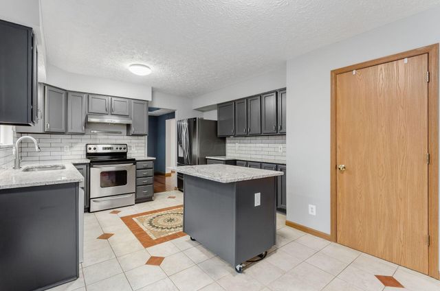 7734 Henry David Court, Dublin, OH 43016