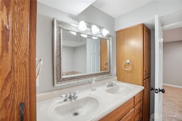 4058 Meadowsweet Drive, Dayton, OH 45424
