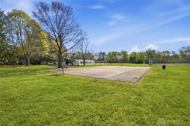 4058 Meadowsweet Drive, Dayton, OH 45424