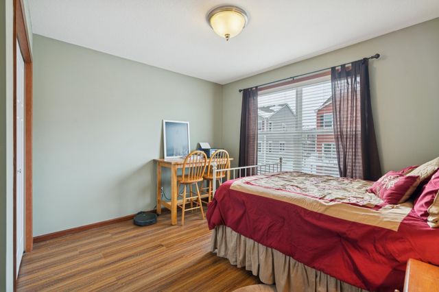 9514 Roosevelt Drive, Chanhassen, MN 55317