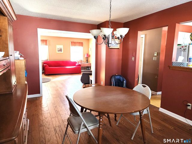 31 Claremont Street, Bristol, CT 06010