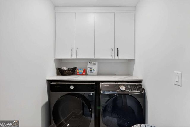 1214 Chelsea Circle, Atlanta, GA 30318