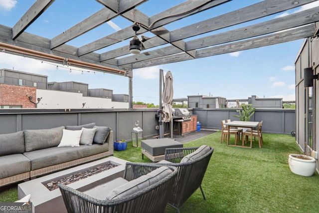 1214 Chelsea Circle, Atlanta, GA 30318