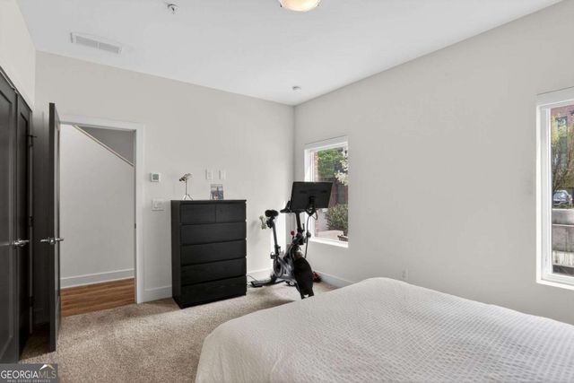 1214 Chelsea Circle, Atlanta, GA 30318