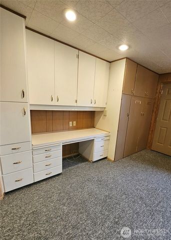 319 Oak Street, Omak, WA 98841