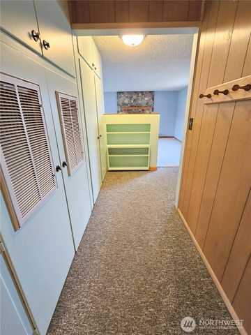 319 Oak Street, Omak, WA 98841