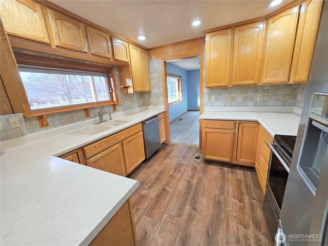 319 Oak Street, Omak, WA 98841