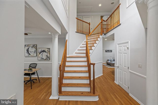 20 CAMBRIDGE CT, Princeton, NJ 08540