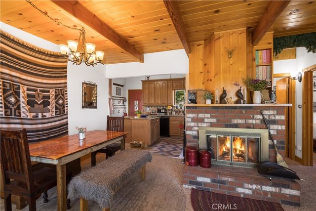 39563 Raccoon Drive, Fawnskin, CA 92333
