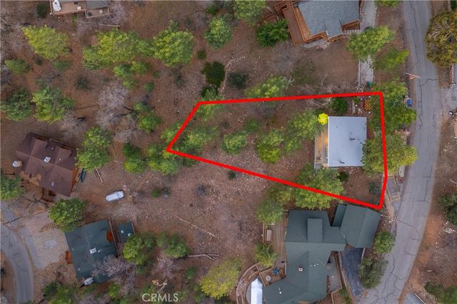 39563 Raccoon Drive, Fawnskin, CA 92333