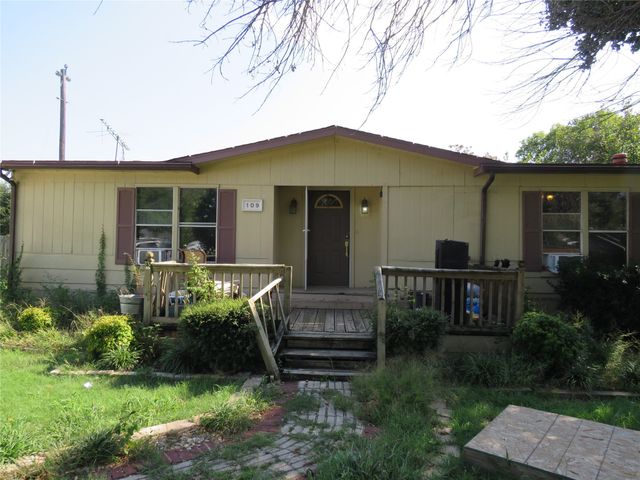 109 King Road, Hackberry, TX 75036