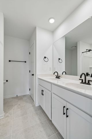 515 Forsberg Ct, Lebanon, TN 37087